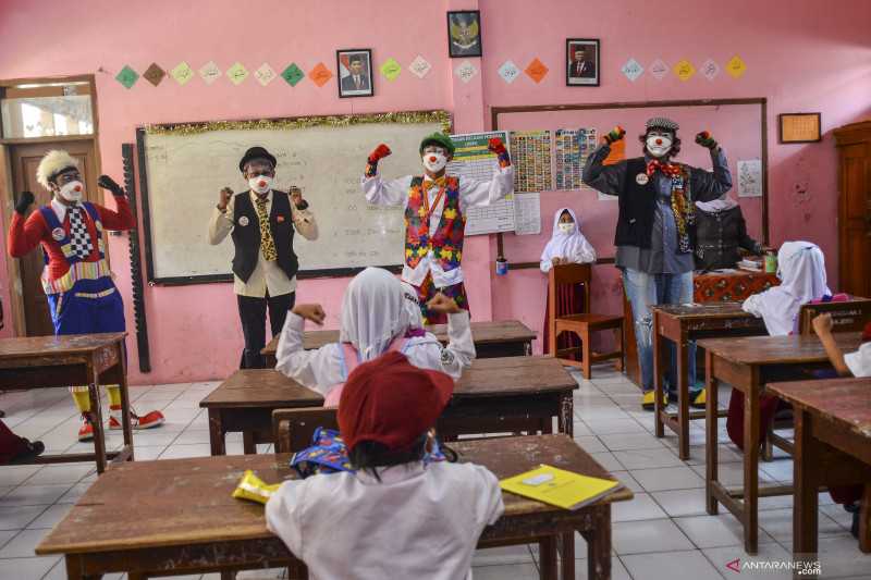 Ternyata Ini Strategi Pemerintah untuk Cegah Klaster Covid-19 di Sekolah Saat PTM Terbatas