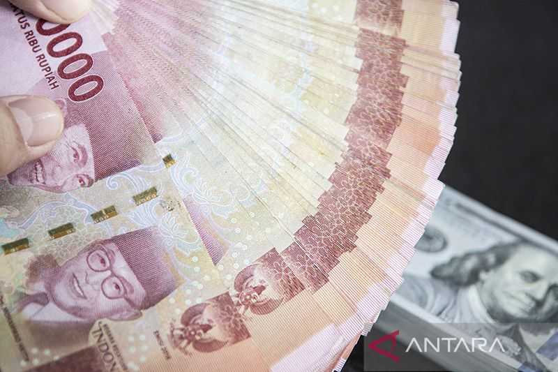 Terus Menguat, Rupiah Pagi Ini Rp14.975 per Dolar AS