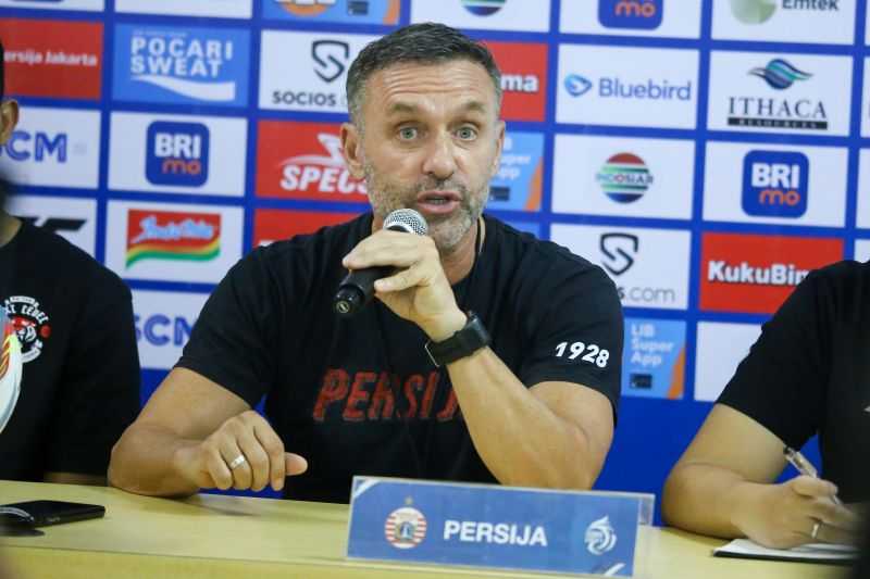 Thomas Doll Minta Persija Jakarta Tampil Percaya Diri Kontra Bhayangkara FC