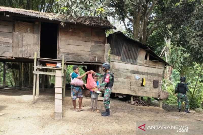 Tidak Hanya Memburu KKB di Papau, Satgas TNI Juga Lakukan Perbuatan Mulia Ini di Perbatasan RI-PNG