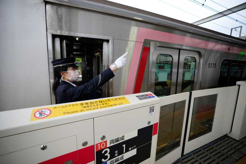 Tidak Mau Ketinggalan, Kini Kereta Api Utama Jepang Hanya Ditenagai oleh Energi Terbarukan