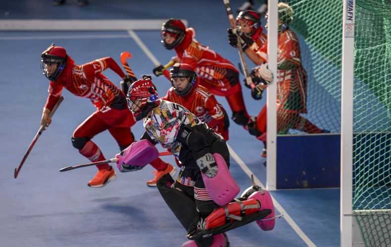 Tim Hoki Hajar Singapura 7-0