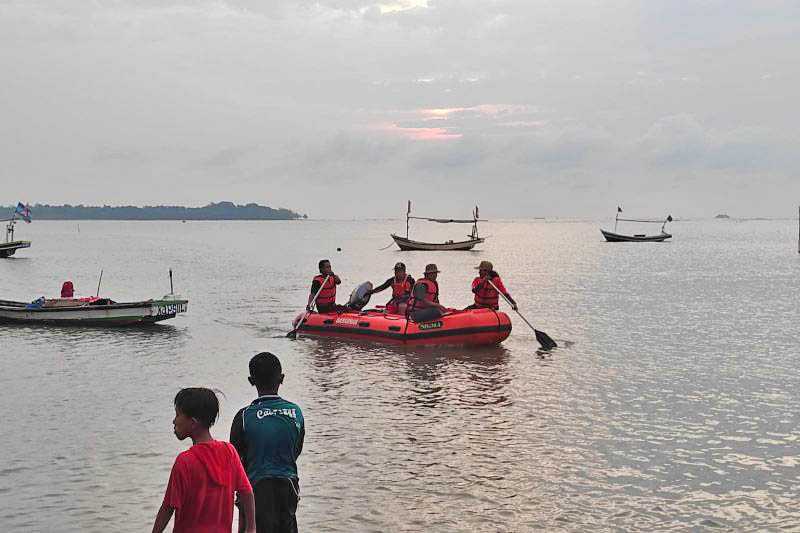 Tim SAR cari satu warga Kota Serang hilang di Pantai Lippo Carita