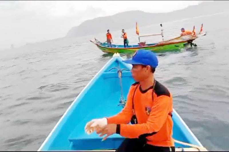 Tim SAR evakuasi jenazah pelajar terseret ombak Pantai Payangan