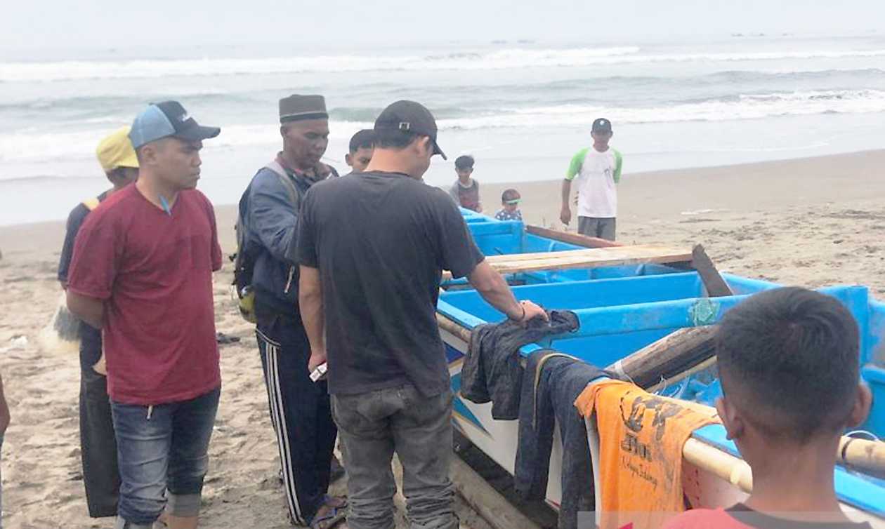 Tim SAR Gabungan Cari Nelayan Hilang Tenggelam di Pantai Selatan Cianjur