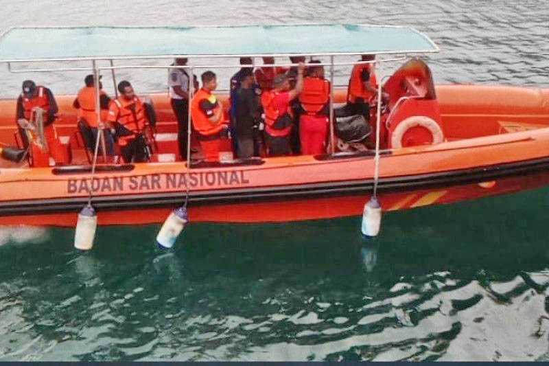 Tim SAR Selamatkan 21 Penumpang Kecelakaan Kapal di Perairan Alor