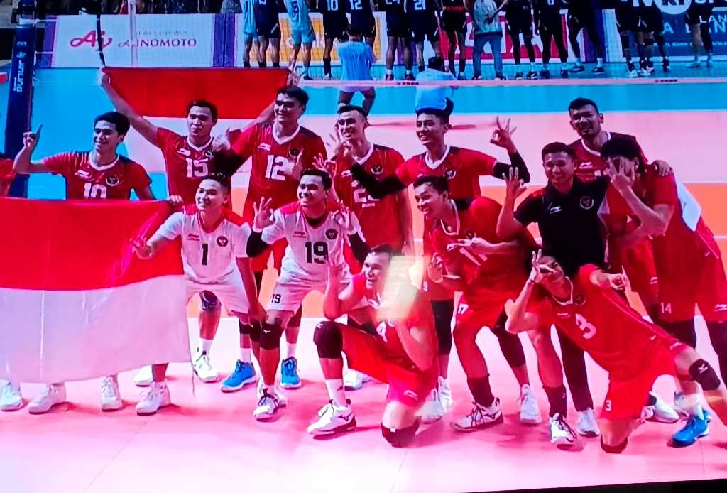 Tim Voli Putra Indonesia Lenggengkan Medali Emas SEA Games