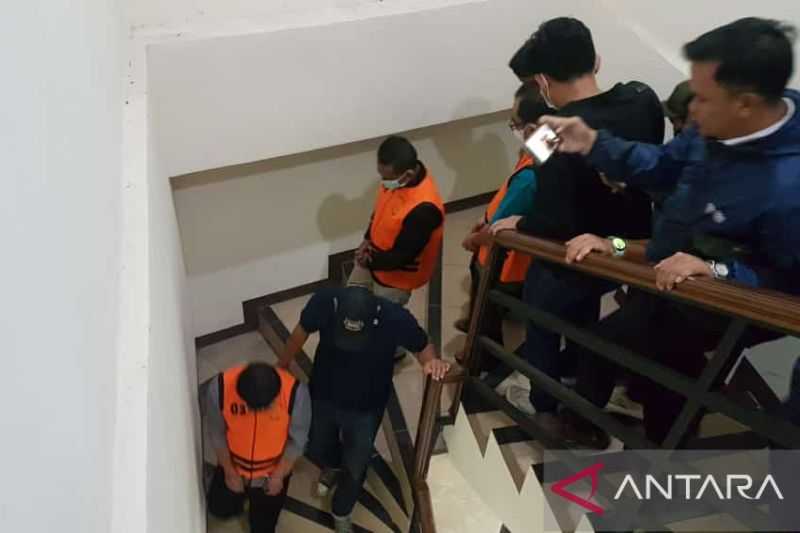 Tindak Tegas, Jaksa Jebloskan Dua Mantan Pejabat Dinkes Sukabumi ke Penjara