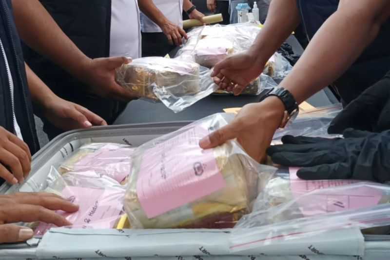 Tindak Tegas, Polrestabes Surabaya Gagalkan Peredaran 33,9 Kilogram Sabu