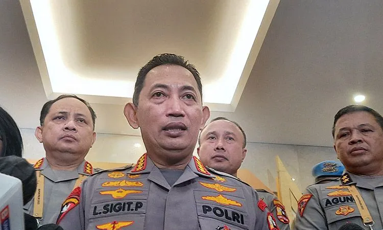 Tindaklanjuti Arahan Jokowi, Kapolri Perintahkan Polda Aktifkan Lagi Satgas Karhutla