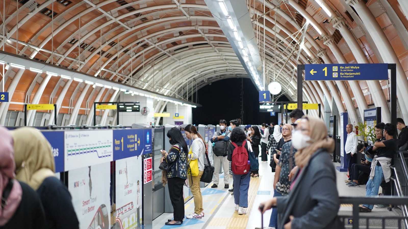 Tingkatkan Pelayanan, KAI Uji Coba Penambahan Perjalanan LRT Jabodebek