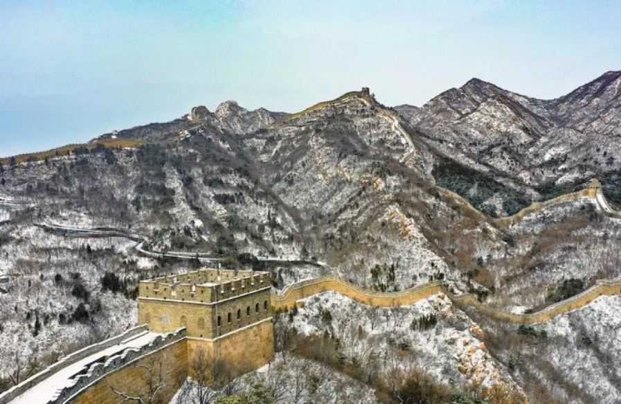 Tiongkok Bangun Zona Percontohan untuk UAV di Dekat Tembok Besar