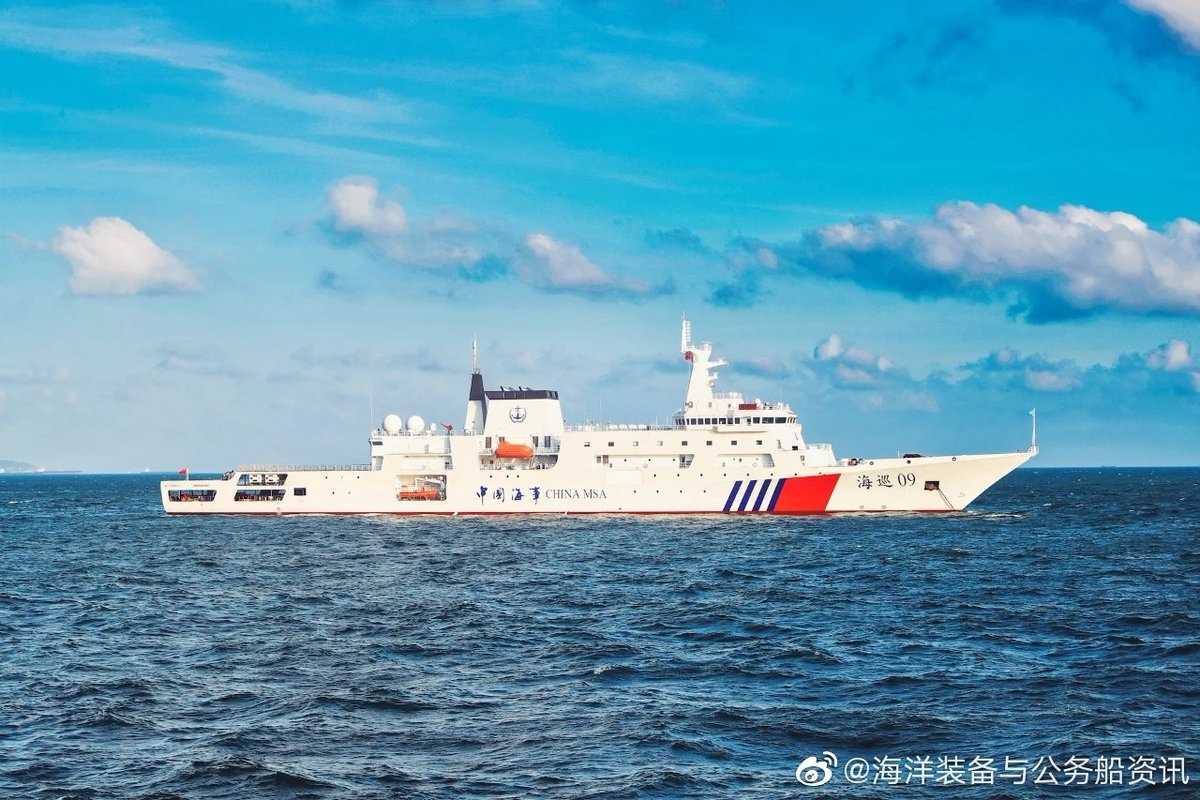 Tiongkok Luncurkan Kapal Patroli Maritim Terbesar