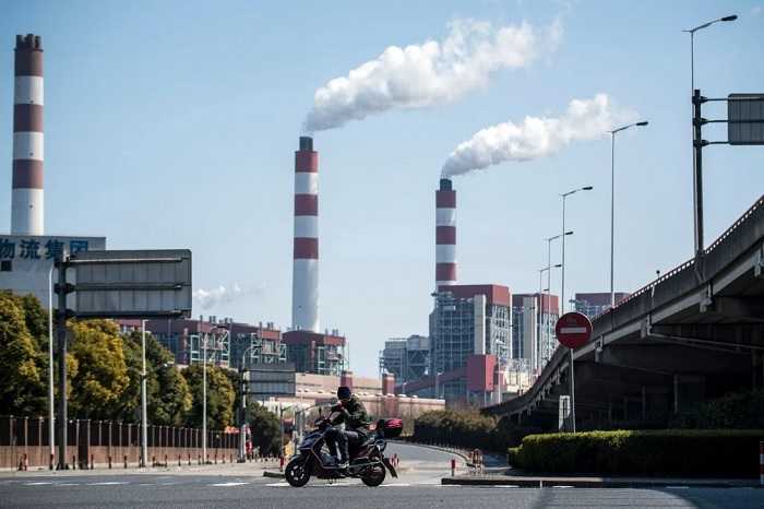Tiongkok Luncurkan Perdagangan Emisi Karbon
