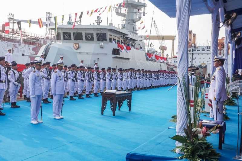 TNI AL Bertambah Kuat, Kasal Resmikan Dua Kapal Perang Buatan PT PAL Indonesia