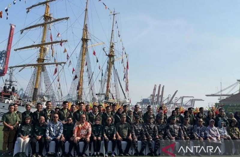 TNI AL Lepas Pelayaran Muhibah Budaya Jalur Rempah