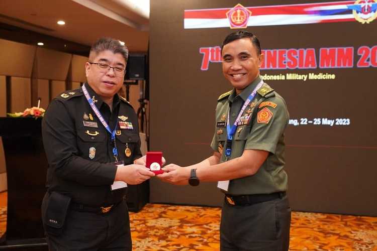 TNI dan RTARF Tingkatkan Kemampuan Penanganan Kesehatan Militer Kedua Negara