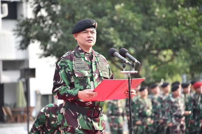 TNI Harus Mampu Membantu Kesulitan Bangsa