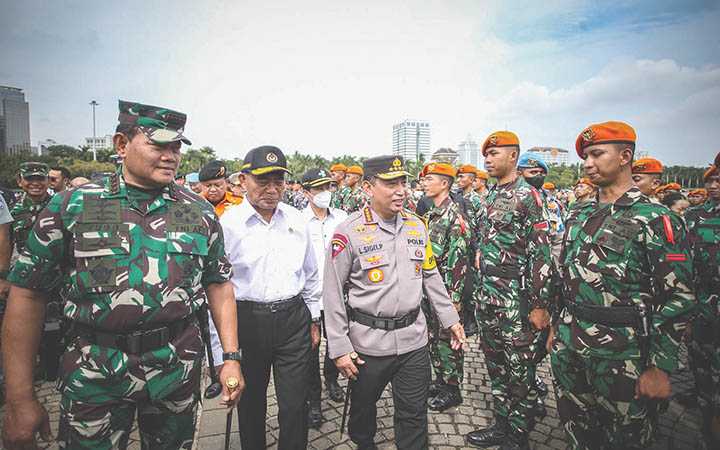 TNI-Polri Bersinergi  Cegah Terorisme