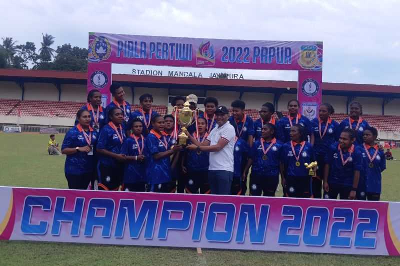 Toli FC juarai kompetisi sepak bola putri Piala Pertiwi zona Papua