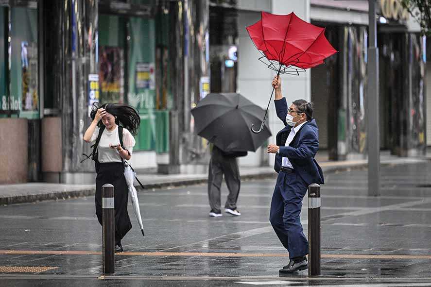 Topan Shanshan Timbulkan Kerusakan di Kyushu