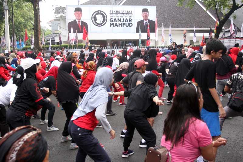 TPD Ganjar-Mahfud DKI Jakarta Gelar Senam Sat Set di Markas Pemenangan