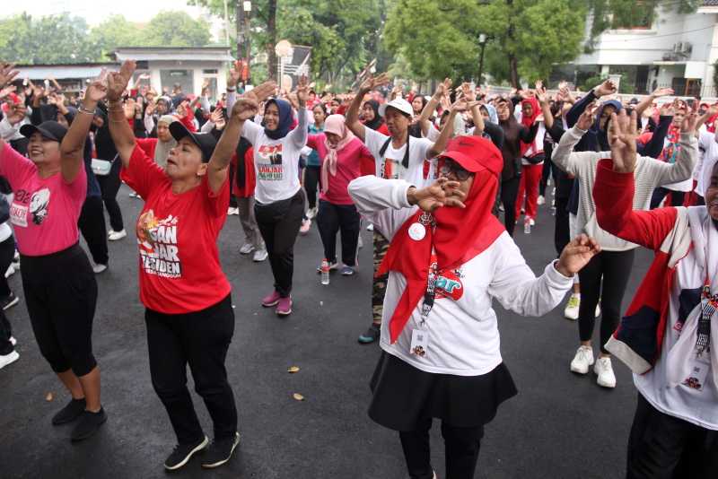 TPD Ganjar-Mahfud DKI Jakarta Gelar Senam Sat Set di Markas Pemenangan 3