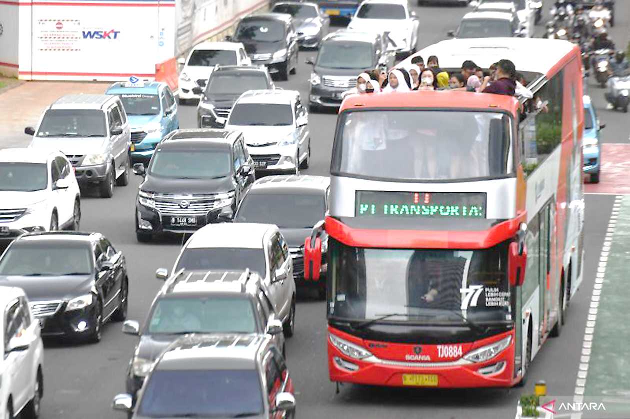 TransJakarta Hadirkan Rute Bus Wisata Monas Explorer