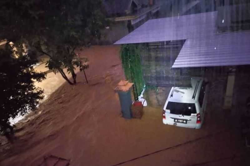Trenggalek Kembali Diterjang Banjir Bandang, Ratusan Rumah Terendam hingga 1 Meter