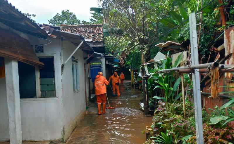 Triliunan Digelontorkan, Jakarta Tetap Banjir