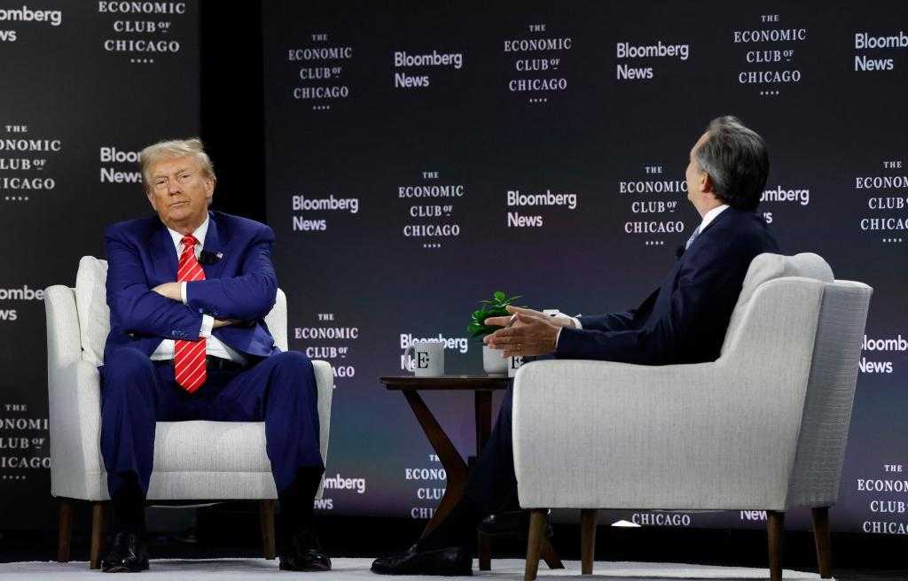 Trump Berdebat Sengit dengan Jurnalis Bloomberg Soal Rencana Penerapan Tarif Impor