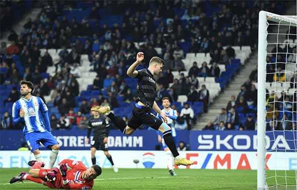 Tundukkan Espanyol 2-3 Sociedad Kokoh di Posisi Ketiga Klasemen Sementara