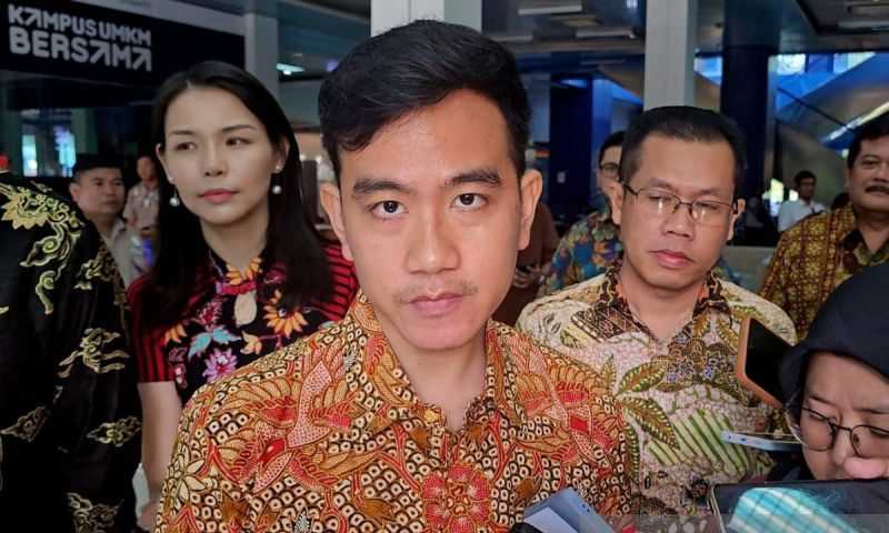 Tunggu Arahan Partai, Gibran Siap Gaspol untuk Relawan