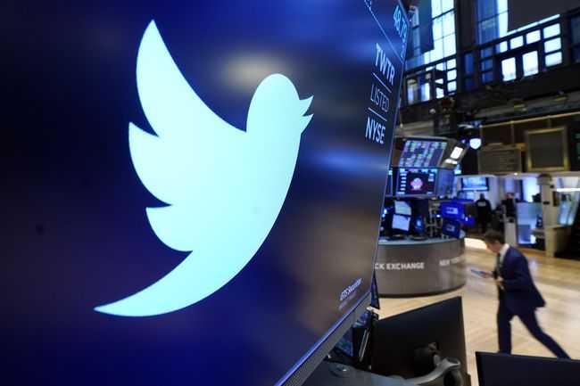 Twitter Menunda Peluncuran Tanda Centang Verifikasi untuk Pelanggan Barunya