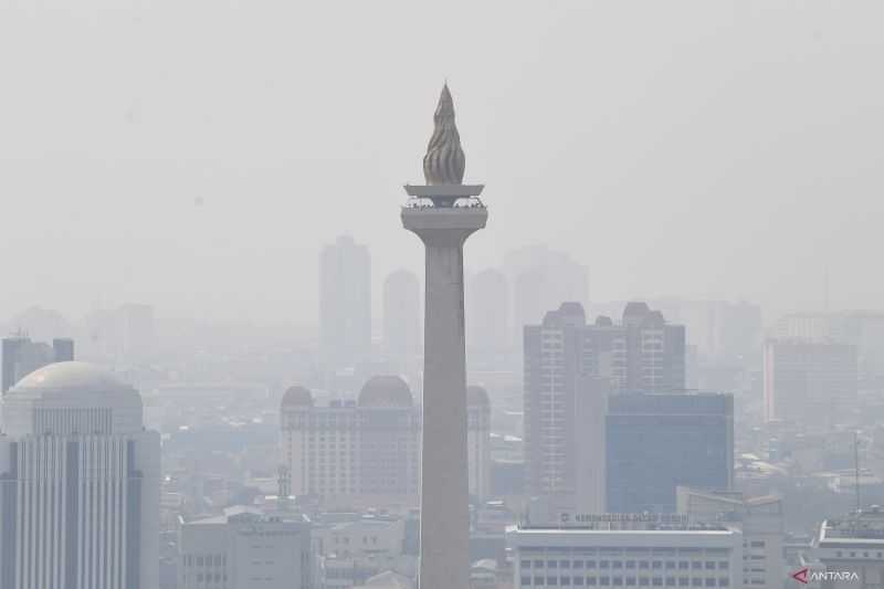 Udara Jakarta Tak Sehat, Terburuk Kelima di Dunia Pagi Ini