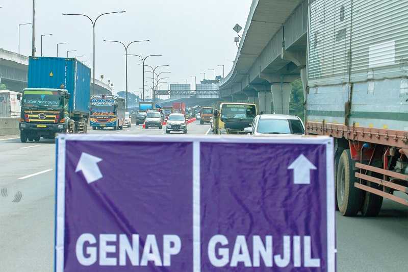 UJI COBA GANJIL GENAP DI TOL JAKARTA - CIKAMPEK KARAWANG