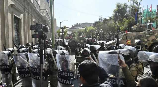 Upaya Kudeta Gagal, Personel Militer Bolivia Mundur dari Istana