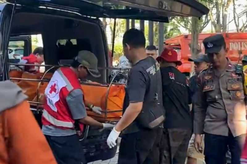 Usut Tuntas, Polisi Selidiki Temuan Jasad Berluka Tusuk di Selokan di Semarang