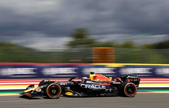 Verstappen Berpeluang Samai  Rekor Vettel
