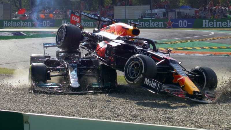 Verstappen Diganjar Penalti akibat Tabrakan dengan Hamilton di Monza
