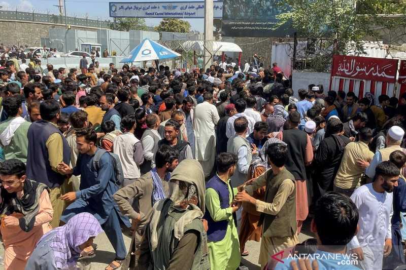 Waduh Kok Bisa Ya, Warga Afghanistan Ceritakan Pemandangan Mengerikan di Bandara Kabul