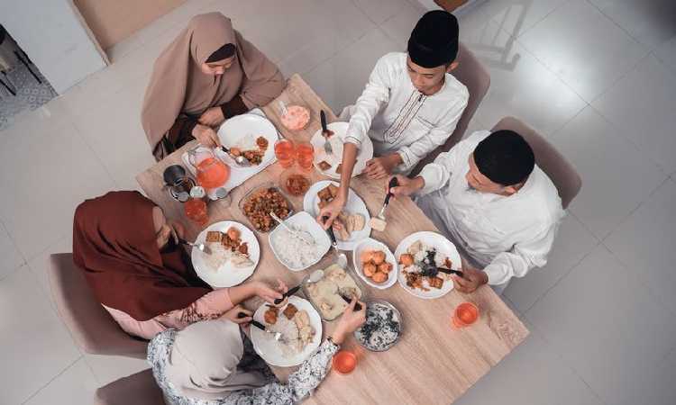 Wajib Disimak! Jangan Santap Lima Makanan Pantangan Ini saat Sahur di Bulan Ramadan, Bisa Sebabkan Hal Ini