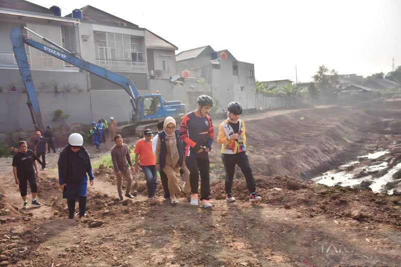 Wali Kota Jaktim Tinjau Progres Pembangunan Waduk Cipayung