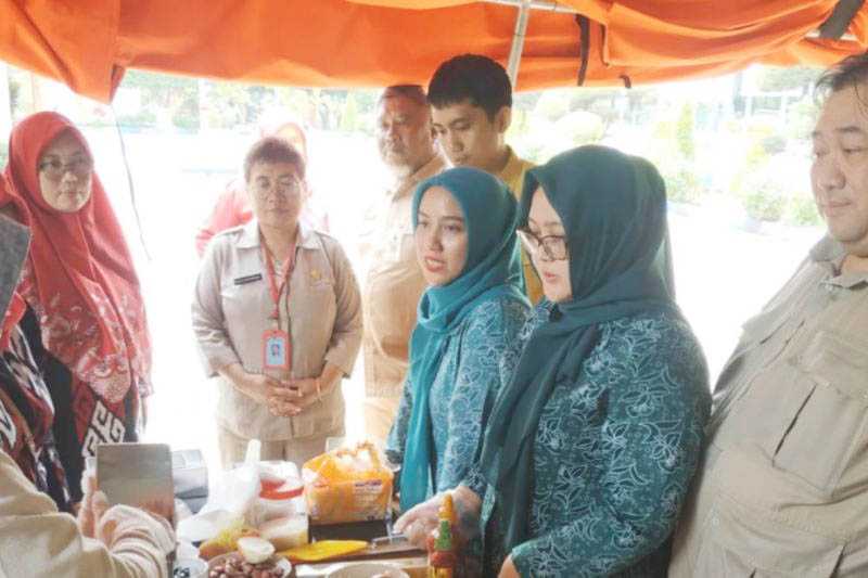 Warga Dilatih Olah Makanan Bergizi