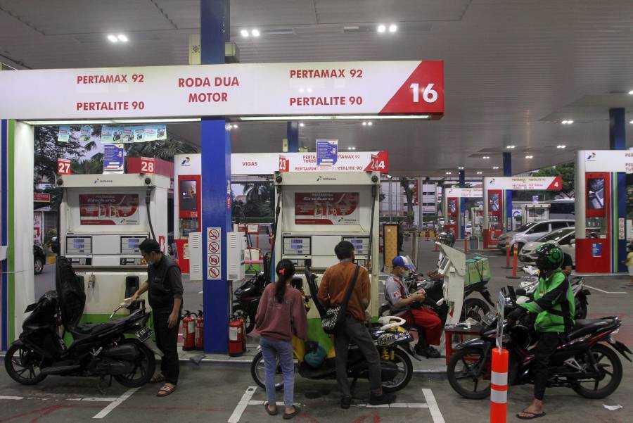 Warga Merasa Berat dengan Kenaikan Harga Pertamax