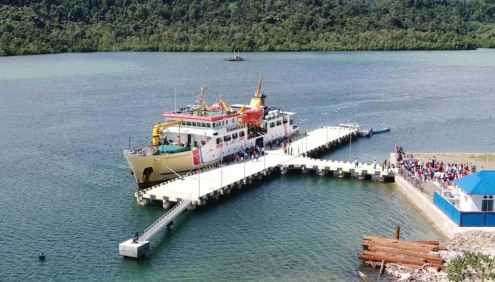 Warga Senang, Tol Laut Menjawab Kesulitan Transportasi di Pulau Terluar Papua Barat