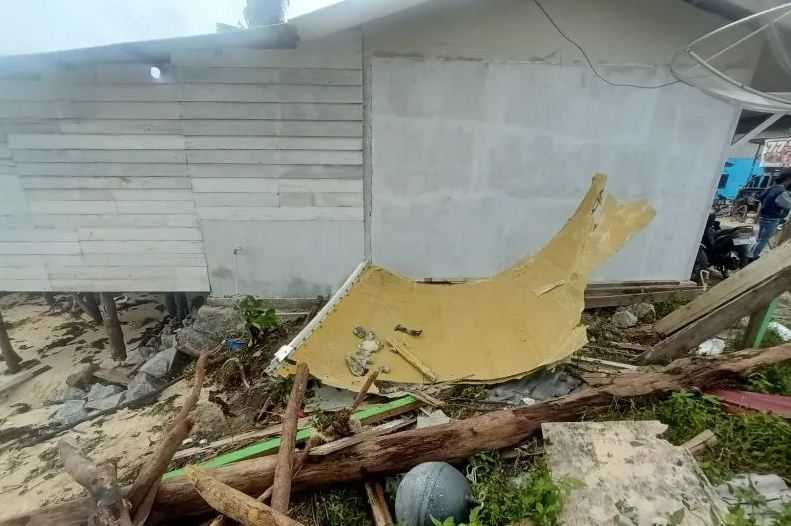 Warga Temukan Puing Pesawat di Perairan Natuna, Ini Kata BPBD