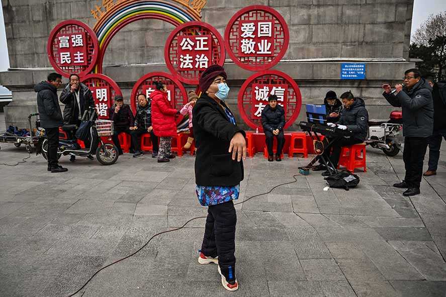 Warga Wuhan Tak Takut dengan Virus