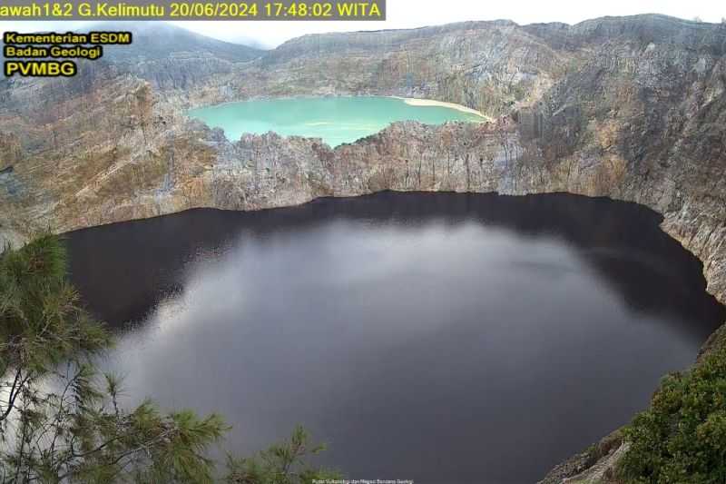 Waspada, Badan Geologi Sebut Masih Terjadi Suplai Magma di Gunung Kelimutu