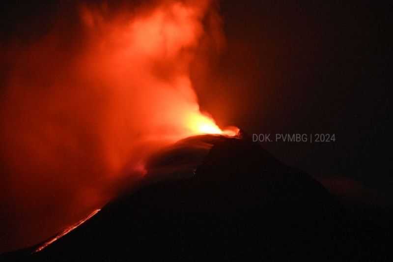 Waspada, PVMBG Catat Aliran Lava Pijar Gunung Lewotobi Mencapai 3,5 Km
